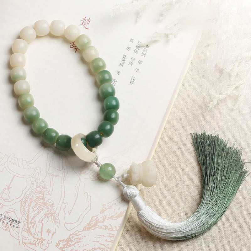 Handmade Gradient Bodhi Seed Agate & Green Aventurine Lotus Charm Wrist Mala