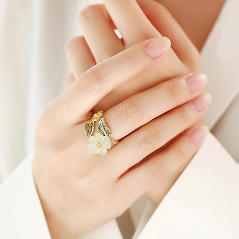 Botanical White Jade Plum Blossom Leaf 925 Silver Plated Copper Ring