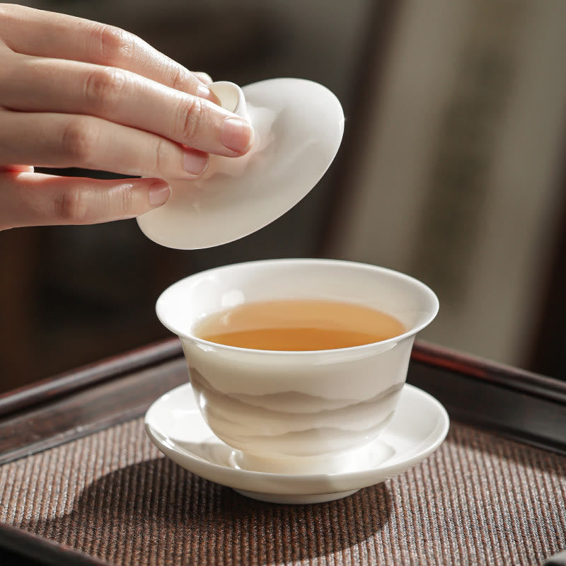 Vintage Ink Painting Mountain White Porcelain Ceramic Gaiwan Sancai Teacup Kung Fu Tea Cup And Saucer With Lid Tea Utensil Teapot