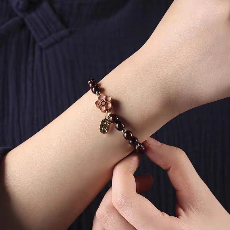 Natural Sandalwood Peach Blossom Ruyi Charm Handmade Wood Bracelet