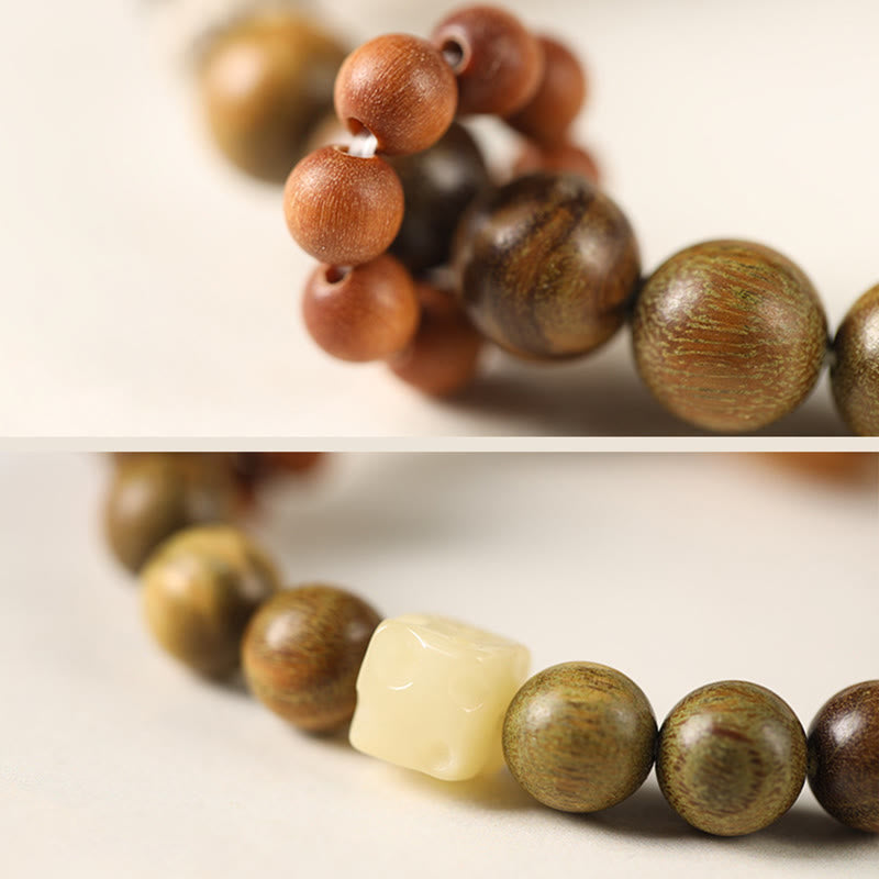 Hand-Carved Green Sandalwood & Ebony Wood Feline Bodhi Seed Beaded Bracelet