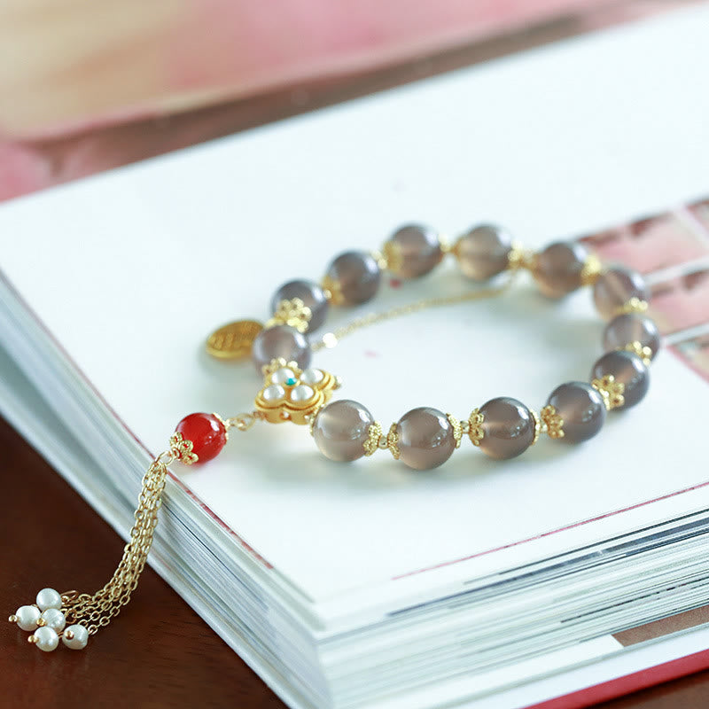 Natural Gray Agate and Pearl Beaded Bracelet with Fu Symbol Tassel