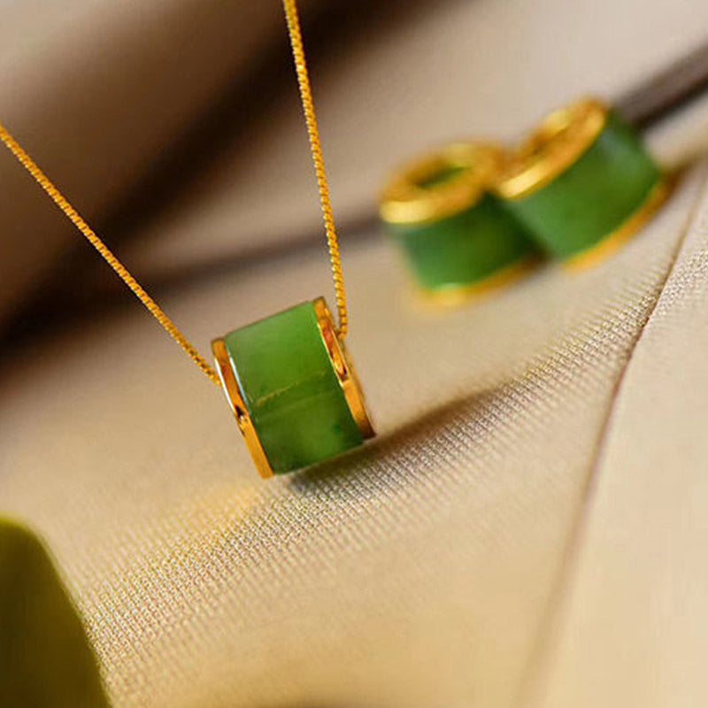 Round Cyan Jade Luck Necklace Pendant