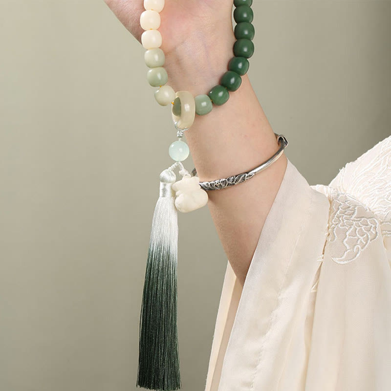Handmade Gradient Bodhi Seed Agate & Green Aventurine Lotus Charm Wrist Mala