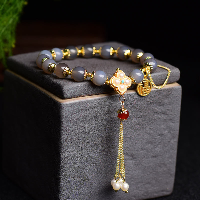 Natural Gray Agate and Pearl Beaded Bracelet with Fu Symbol Tassel