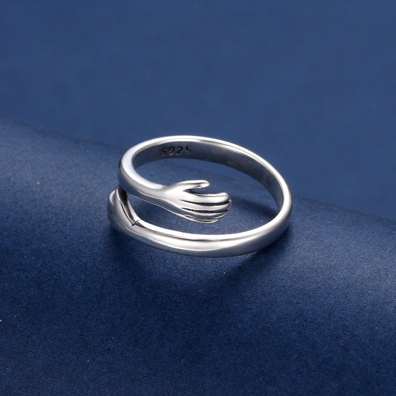 925 Sterling Silver Love Hug Thumb Ring