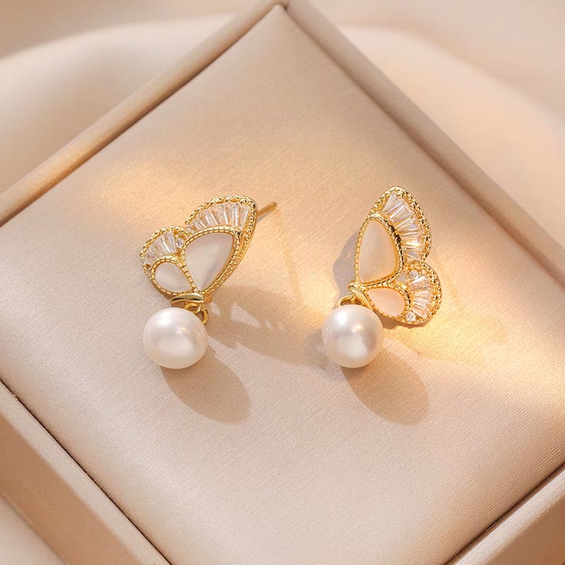 Tridacna Stone Pearl Bead Butterfly Healing Necklace Pendant Earrings Set