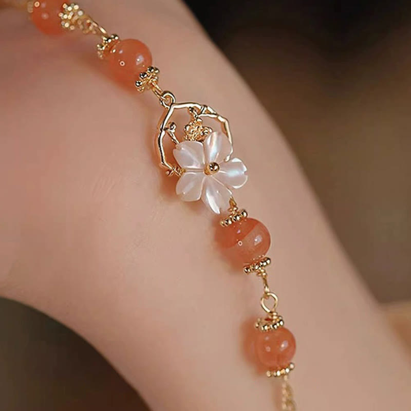 Red Agate and Tridacna Stone Flower Copper Detail Bracelet