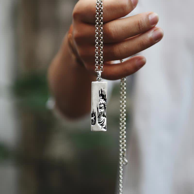 Tathagata Buddha Strength Protection Amulet Lucky Pendant Necklace