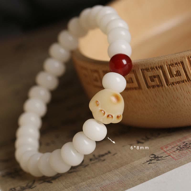 Natural Bodhi Seed and Charming Paw Lucky Cat Bracelet
