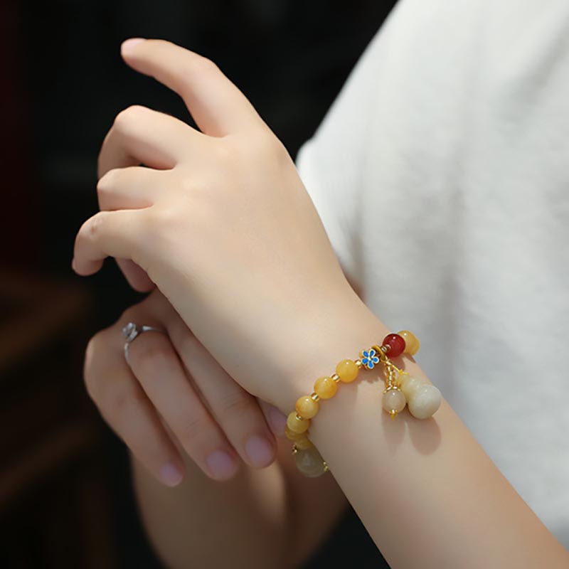 Natural Golden Silk Jade Gourd Charm Wealth Luck Bracelet