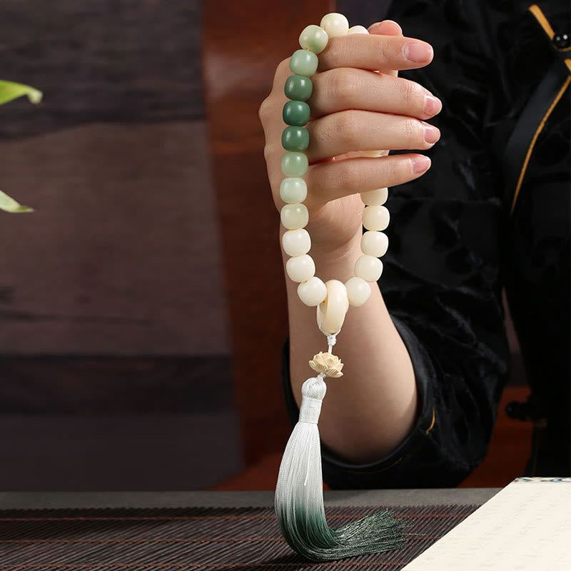 Handmade Gradient Bodhi Seed Agate & Green Aventurine Lotus Charm Wrist Mala