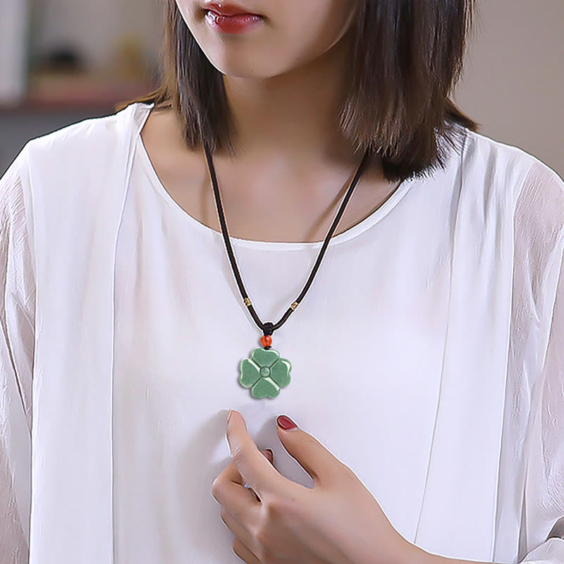 Natural Lucky Four Leaf Clover Jade Prosperity Necklace Pendant