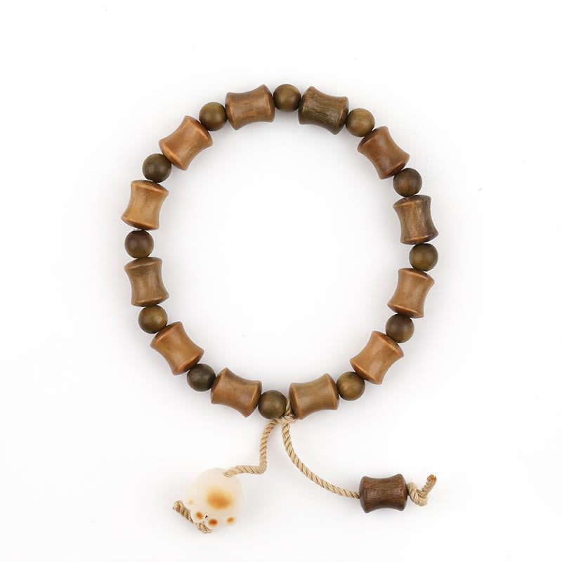 Natural Green Sandalwood & Bodhi Seed Carved Cat Claw Bamboo Bracelet