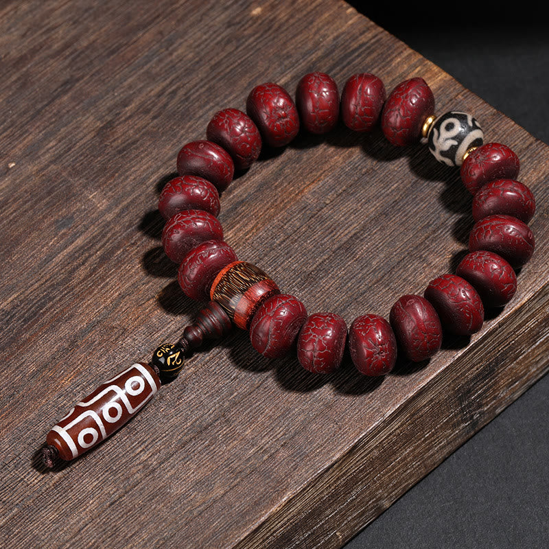 Tibet Bodhi Seed and Agate Dzi Bead Wrist Mala with Guardian Lion