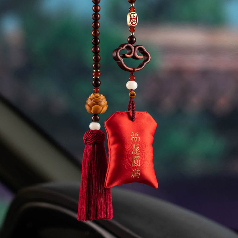 Tibetan Small Leaf Red Sandalwood Lotus Cinnabar Sachet Protection Tassel Car Hanging Decoration