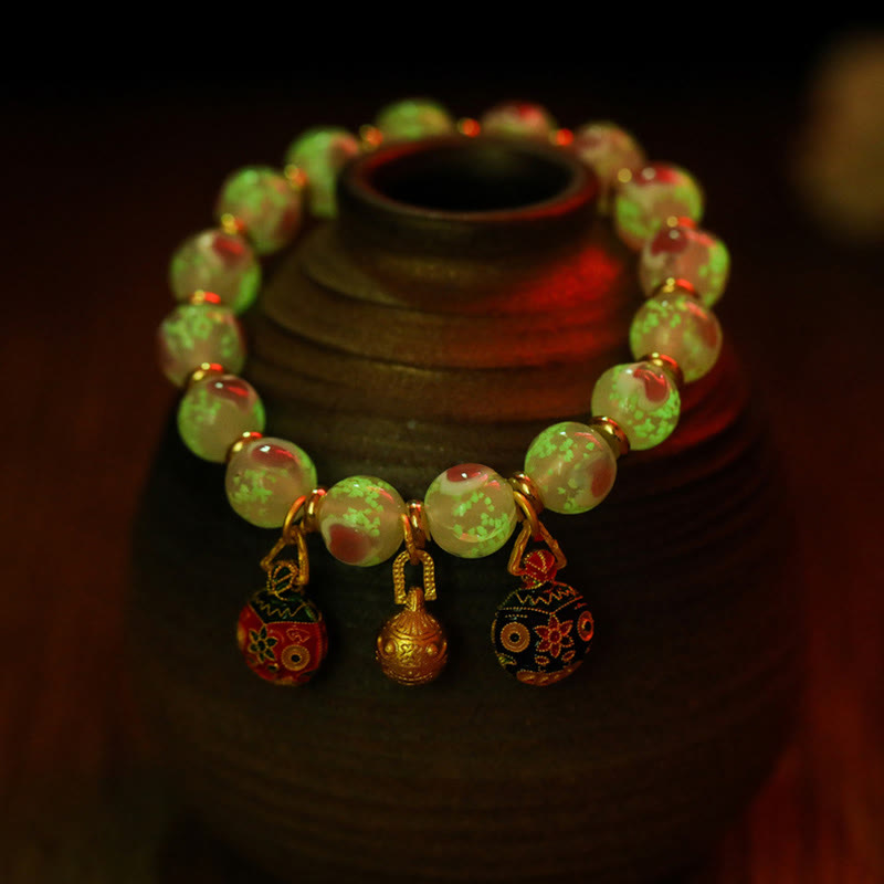 Gold Swallowing Beast Family Charm Luminous Pink Love Heart Fluorescent Liuli Glass Bead Blessings Bracelet