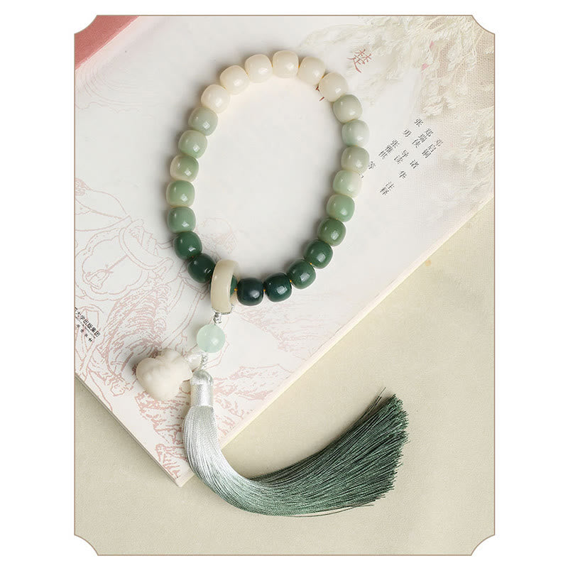 Handmade Gradient Bodhi Seed Agate & Green Aventurine Lotus Charm Wrist Mala