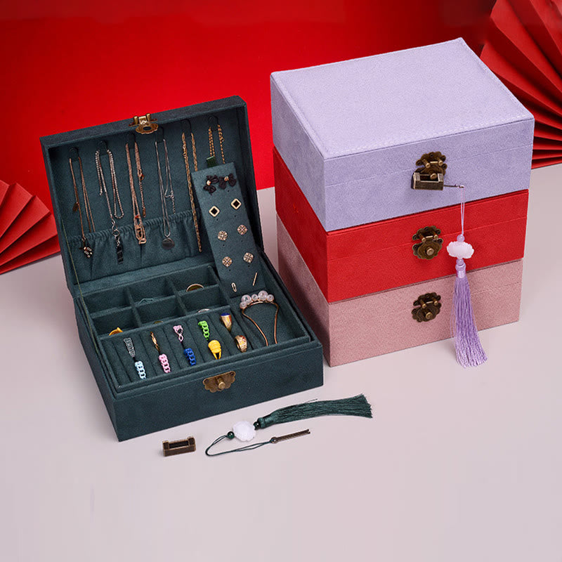 Elegant Two-Layer Flannel Jewelry Box Organizer with Secure Lock