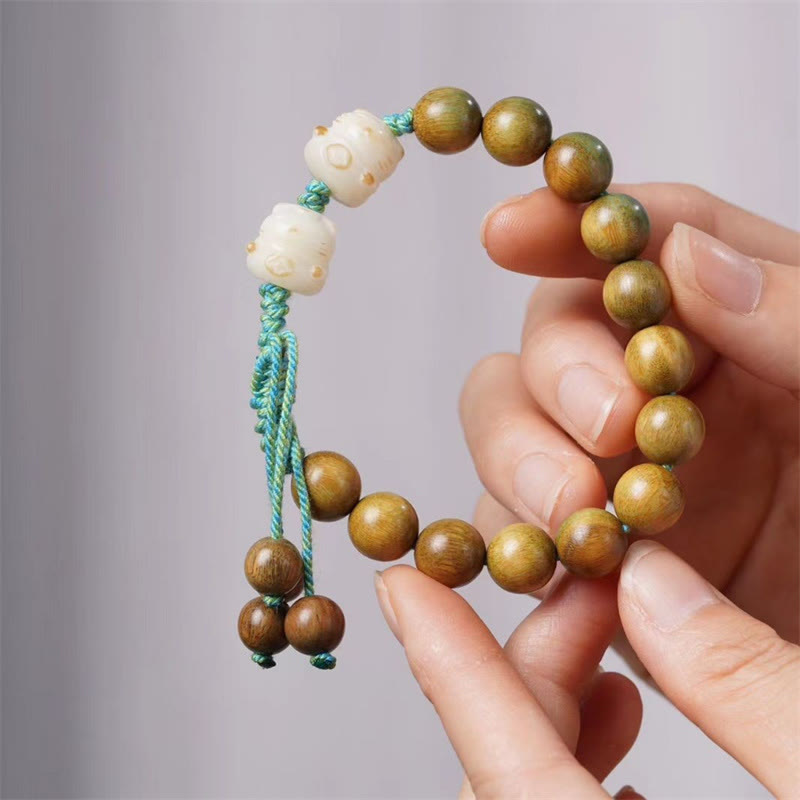 Green Sandalwood Bodhi Seed Lucky Cat Positive Bracelet