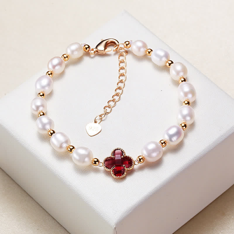 Elegant Pearl Chain Bracelet with Minimalist Four Leaf Clover Charm