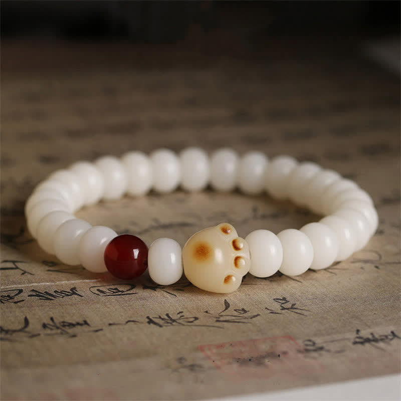 Natural Bodhi Seed and Charming Paw Lucky Cat Bracelet