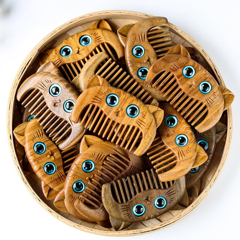 Minimalist Cat Pattern Green Sandalwood Portable Pocket Comb