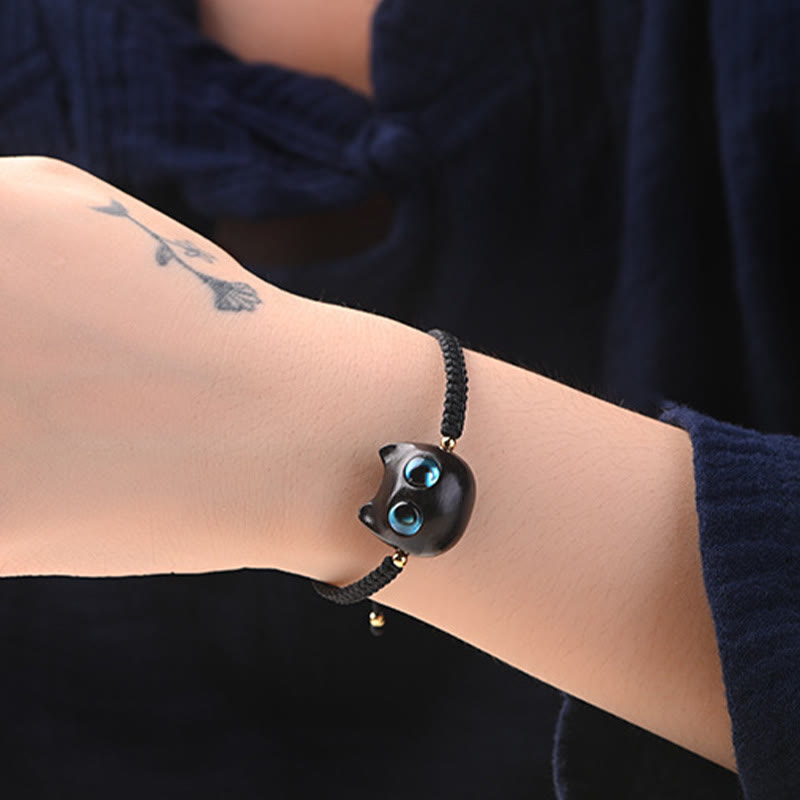 Small Leaf Red Sandalwood Ebony Wood Cute Cat Head Calm Protection Braided Bracelet
