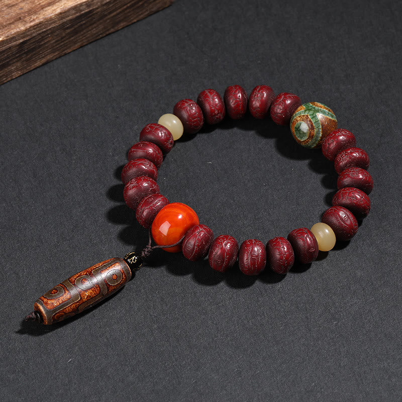 Tibet Bodhi Seed and Agate Dzi Bead Wrist Mala with Guardian Lion