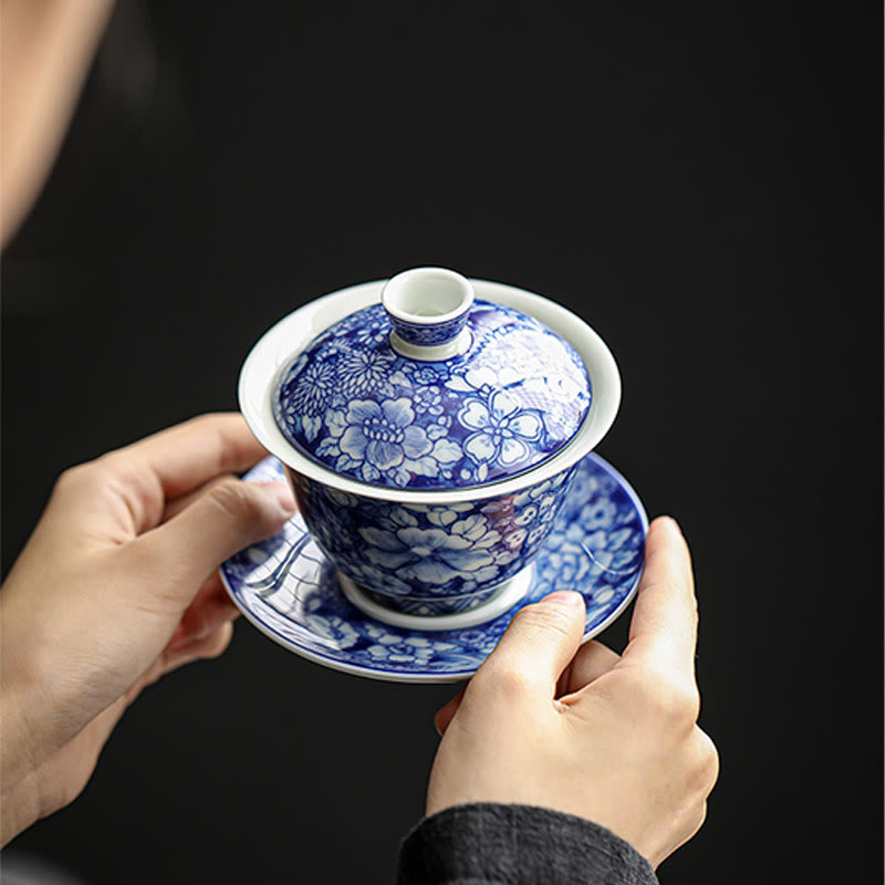 Vintage Blue And White Porcelain Ceramic Gaiwan Sancai Teacup Kung Fu Tea Cup And Saucer With Lid