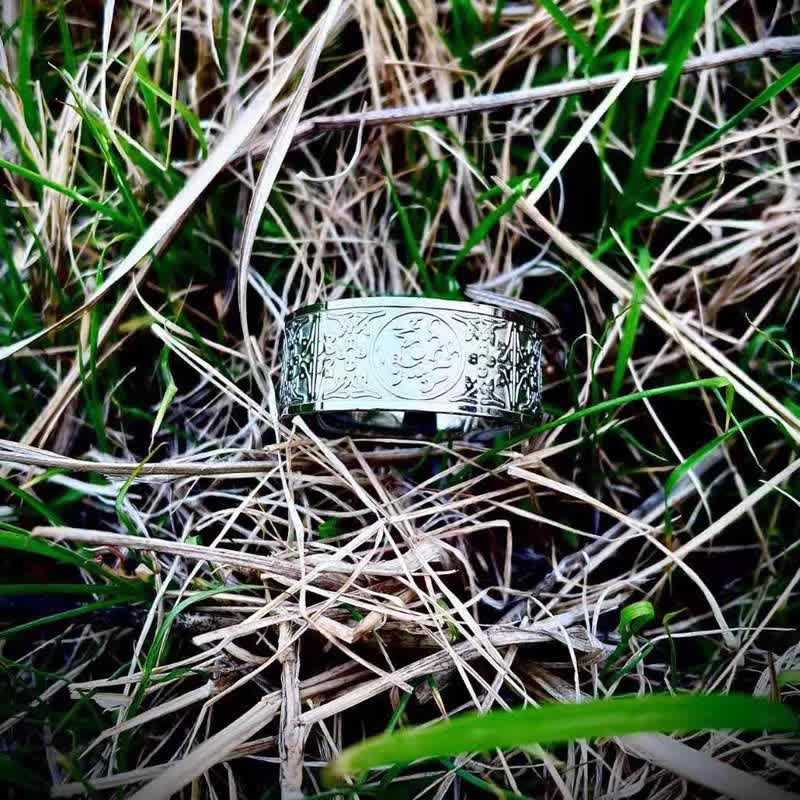 Four Guardian Beast Dragon White Tiger Suzaku Basalt Carved Success Luck Ring