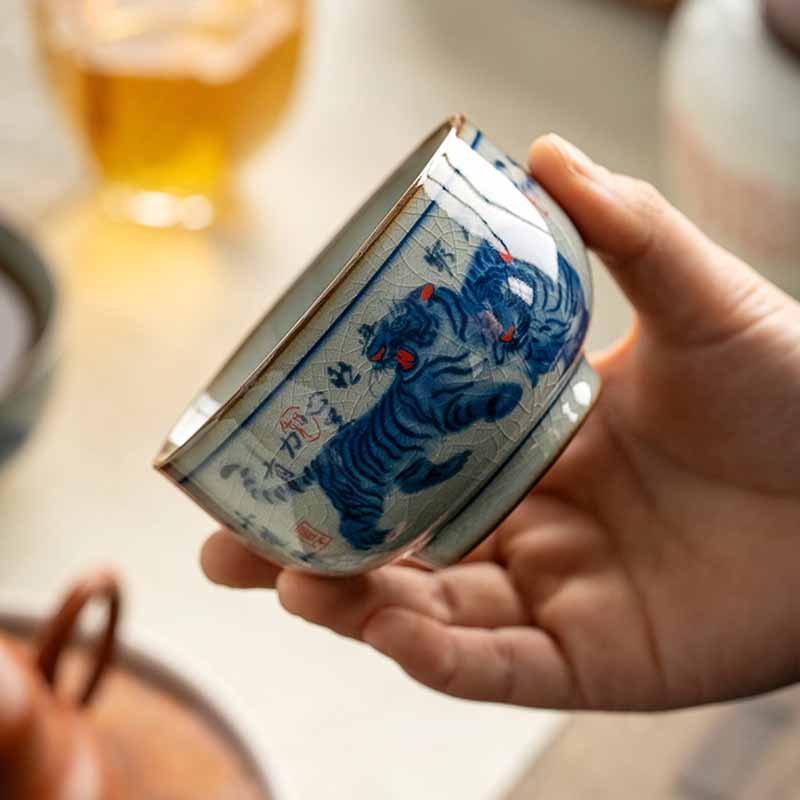 Jingdezhen Hand Painted Cute Tiger Ceramic Teacup Kung Fu Tea Cup Bowl 140ml