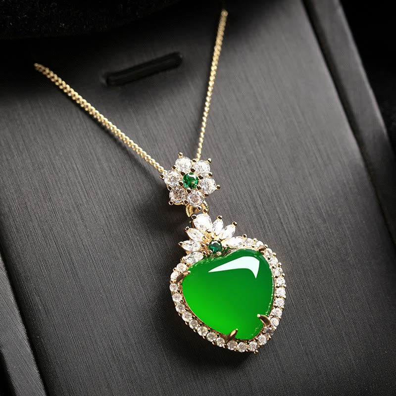 Green Chalcedony Love Heart Design Strength Necklace Pendant