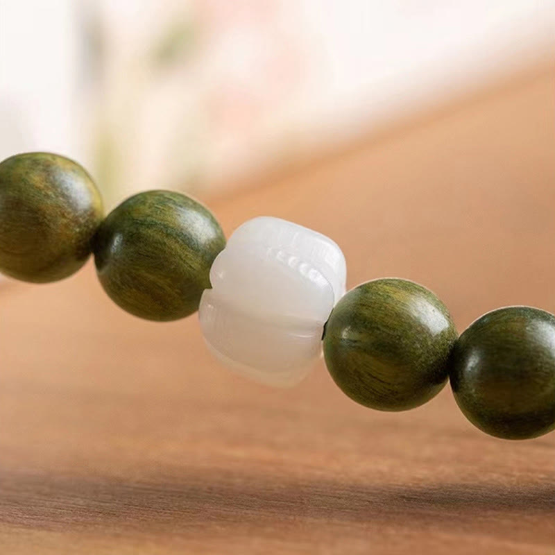 Natural Green Sandalwood Bodhi Seed Soothing Bracelet