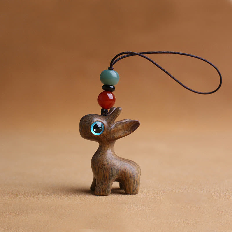 Sandalwood Small Leaf Red Sandalwood Ebony Wood Green Sandalwood Lucky Mini Deer Carved Protection Key Chain Phone Hanging Decoration