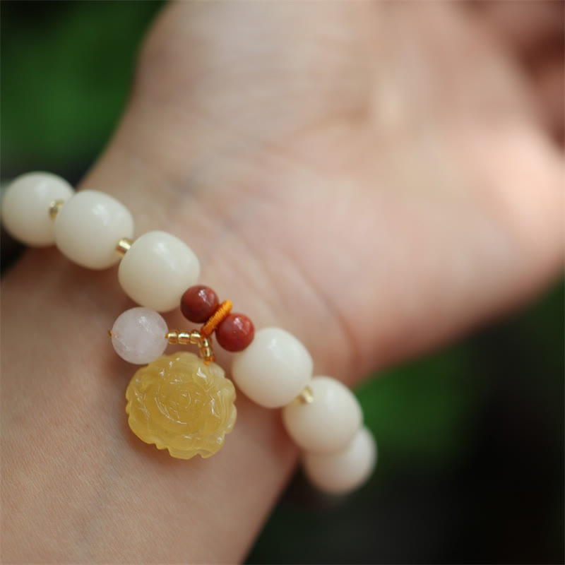 Gradient Bodhi Seed, Amber, Golden Silk Jade & Red Agate Lotus Symbol Unisex Elastic Bracelet