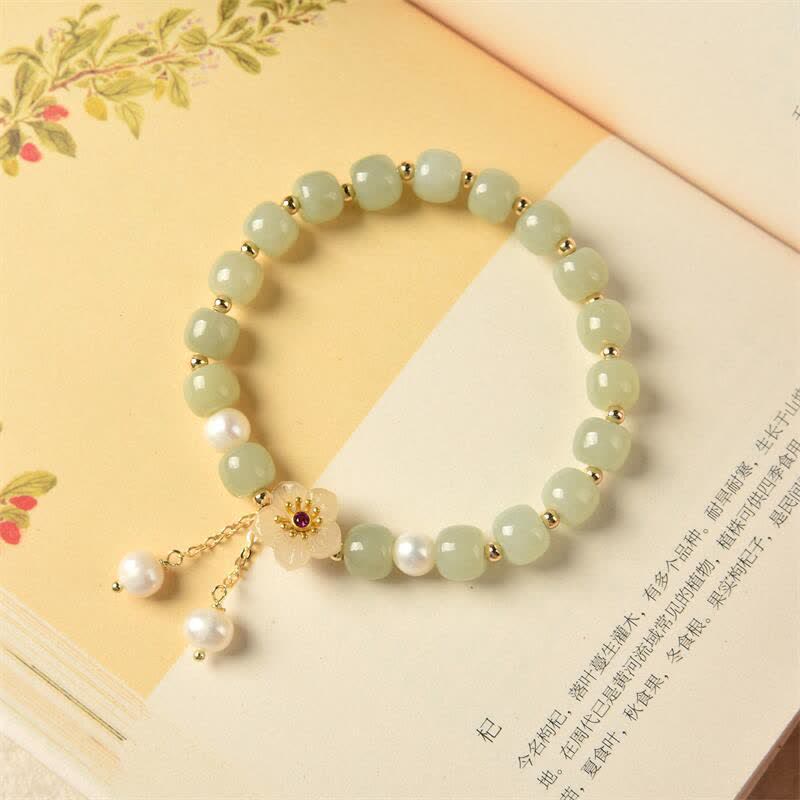 Handcrafted Hetian Jade and Pearl Flower Bracelet for Emotional Balance