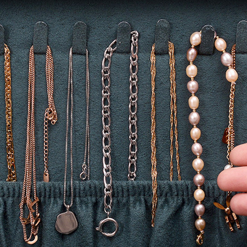 Minimalist Single Layer Flannel Jewelry Organizer with Secure Lock