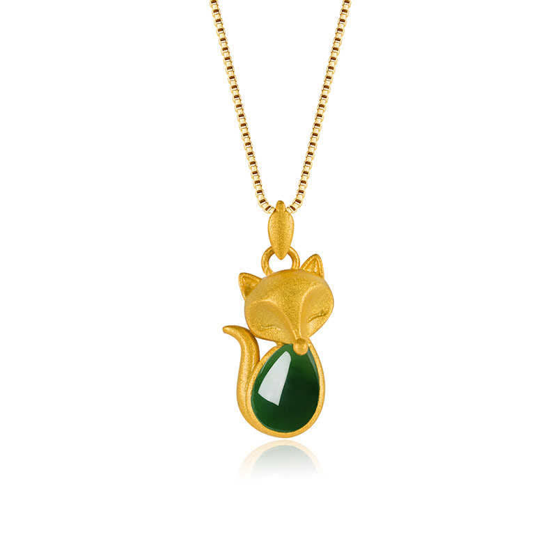 Green Chalcedony Fox Pattern Courage Necklace Pendant